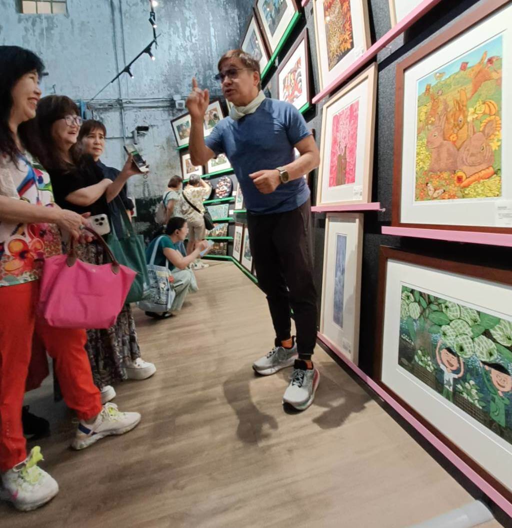 李濤過去11年全力走入偏鄉致力翻轉教育、縮減城鄉差距，期盼孩子們透過藝術與科技「探索自我、表達夢想」。圖／刁明芳