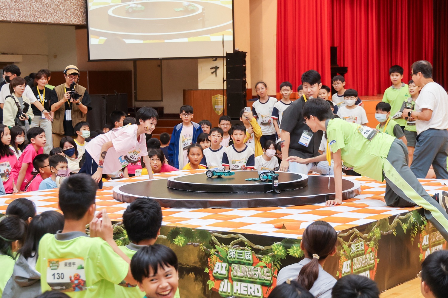 【新聞分享】5縣市AI小英雄跨縣市交流　